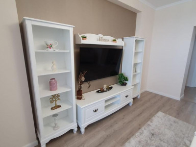 Zona Faleza Nord, apartament 3 camere cu vedere frontala la mare