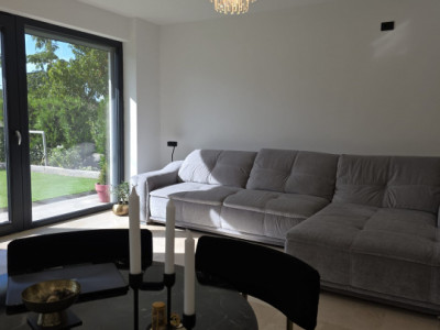 Apartament situat in Mamaia Nord, la 200 m de plaja