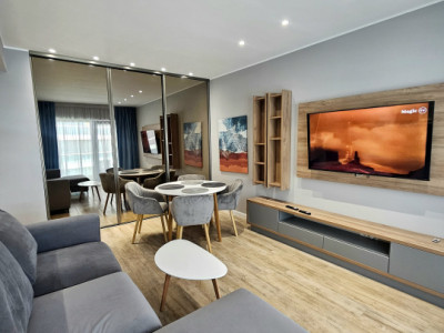 Apartament situat pe malul marii, mobilat si utilat complet