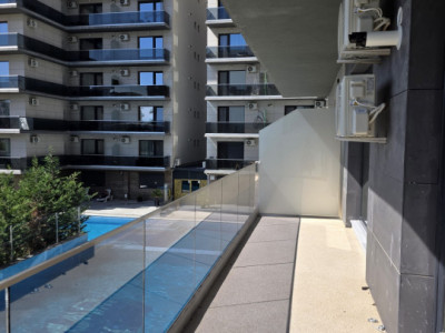 Apartament 2 camere cu vedere la piscină – Mamaia Nord