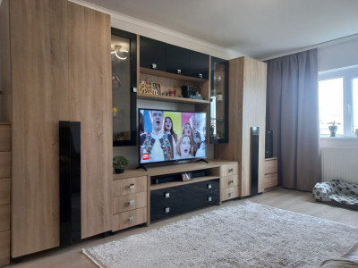  Far -Apartament 2 camere dec , centrala gaz