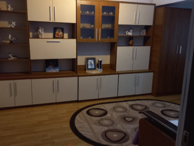 Balada - Apartamenr 2 camere dec , centrala pe gaz