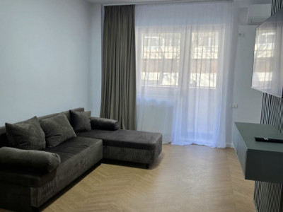 City Park Mall- apartament 2 camere, totul nou