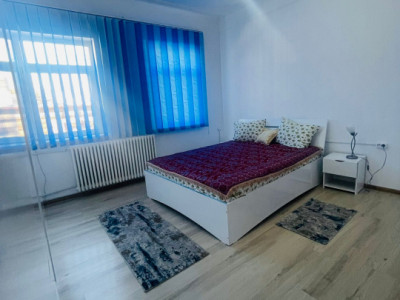 Casă interbelică - 5 camere, central, aproape de  Liceul Pedagogic si Tomis Mall