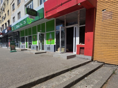 Spațiu comercial situat pe Str. Cismelei – 105 mp utili, vad pietonal excelent