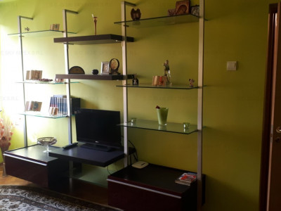 Apartament decomandat, mobilat si utilat